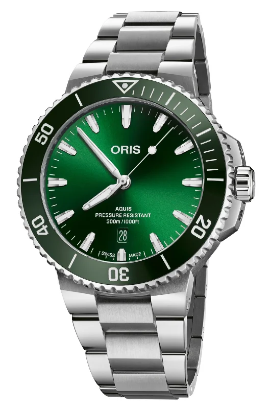 Oris Aquis Date 43.5mm 733 7789 4157-07 8 23 04PEB